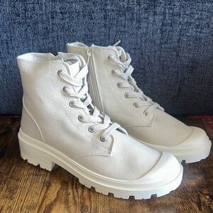 UNIONBAY Jazzy Women's Canvas Utility Combat Boot White U2JAZ31 NIB Size 10